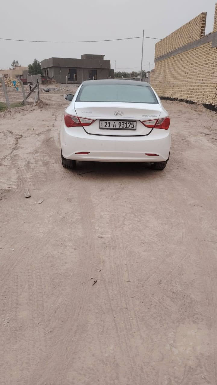 السلام عليكم
سوناته للبيع موديل ٢٠١١ السياره فول مواصفات ماعدا البصمه السياره بيه صبغ عام رقم سليمانيه انكليزي تحويل ثاني يوم شرط المالك ابغداد السعر ٨٥وبيه مجال 

للاستفسار على رقم الهاتف
***********
