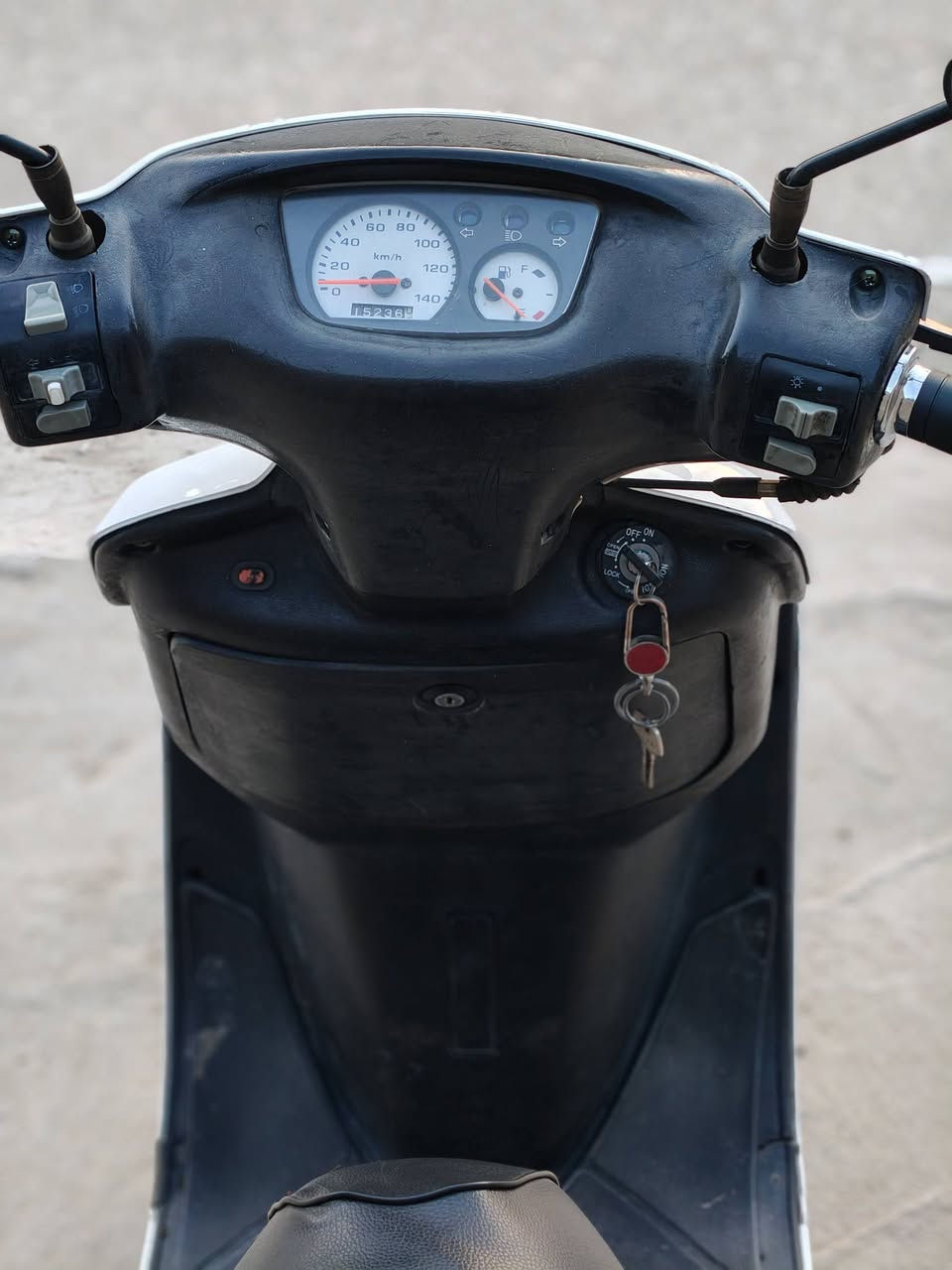 سلام عليكم دراجة فراشة للبيع حاويه دراجة خير من الله نعومة وشلعه ومعدل كهربائيات كله شغاله مكينة مامفتوحه مكان بابل الحمزه الغربي للاستفسارر
***********
