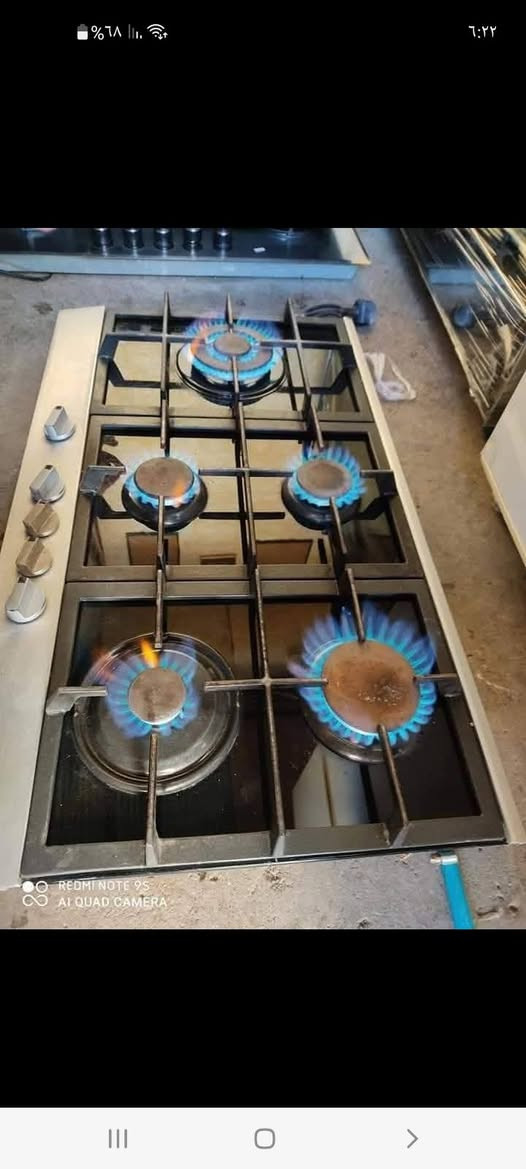 سلام عليكم وياكم صيانه تصليح طباخات تنظيف مداخل والفران كافه انواع طباخات تصال وتساب *********** بلخدمه
