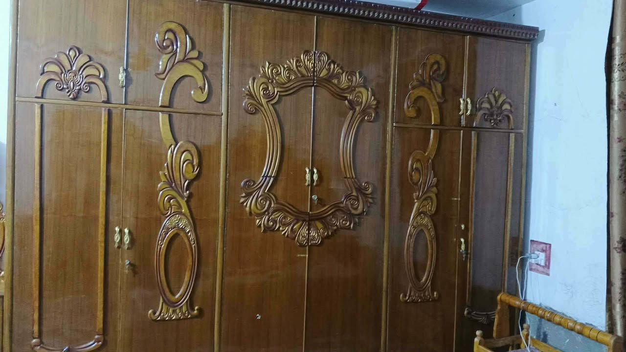 غرفه للبيع اضرار كما موضح بصورة
رقم صاحبها‏‪***********‬‏

