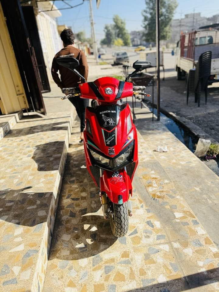 مأطور سكنس للبييع 
بطاريات 6 كبار 32 أمبير 
ملف 2000
***********. الرقم للتواصل
