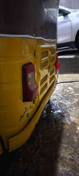 السلام عليكم تكتك مديل 20 للبيع مصبوغة جمالية فقط بدون اي ضربه رقم بغداد تحويل ثاني يوم التكتك خير من الله جاهزه م̷ـــِْن كلشي كبل لشارع السعر 7 وبيها مجال لشراي  مكاني الدوره ابو دشير اي استفسار اخر الاتصال ***********
