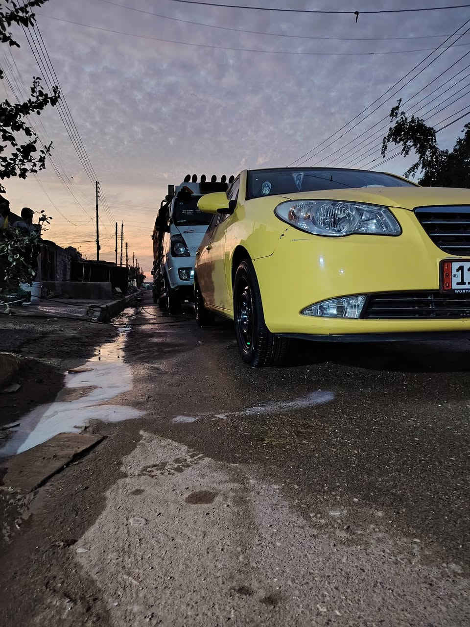 الانترا مقدسه موديل 2010 سياره حلوه كير محرك مكفولات تخم تاير دوشمه جديد سياره متعوب عليها مكاني بغداد حي النصر شراي اتصل *********** السعر 95 وبي مجال
