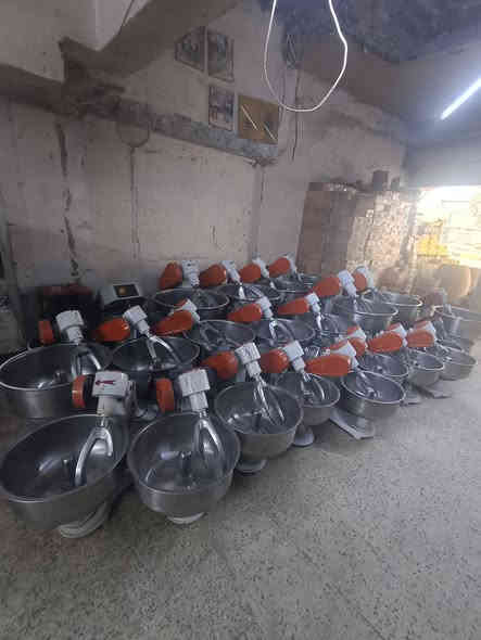 على بركه الله تم وصول عجانات ايراني الى الموصل محلات الفائق فرع الاول والثاني امستعدون تجهيز الافران والمخابز عجانات 10 كيلو /15 كيلو/25 كيلو/40 كيلو/ 50كيلو/75كيلو// تم الرد على هذا الرقم فقط  ***********/  ***********  مصطفى ابو ضياء
