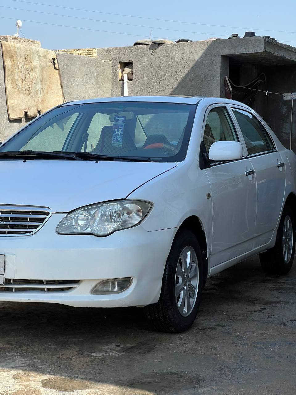 بيوادي F3 موديل 2013 ذي قار
كير عادي 
مكفوله من الضربه والتبديل فقط الاهلالات والدوس
مكينه وكير جديد 
حداديه كلها جديده وتخم تاير 
مكان الكوت مركز المدينه 
سعر 55 وبيها مجال 
***********
