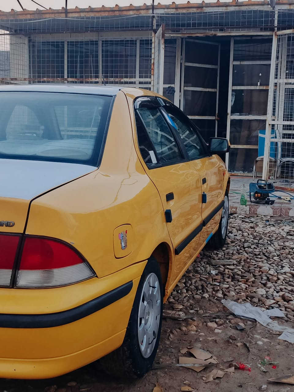 السلام عليكم سياره سمند 2011 للبيع 
كير+شواصي+محرك+صدر مكفولات

رقم بغداد الماني أجره 
تخم تاير جديد تبريد+تدفأه شغالات 

السياره مكفوله من الصبغ والضربه
ملاحظة:مبدل جاملغ امامي جهة السايق بس بدون اي صبغ 
السياره جاهزه من كلشي ايضآ ناطقه
للستفسار اتصال عله هذه الرقم
***********
                    ***********
السعر 35 ورقه
