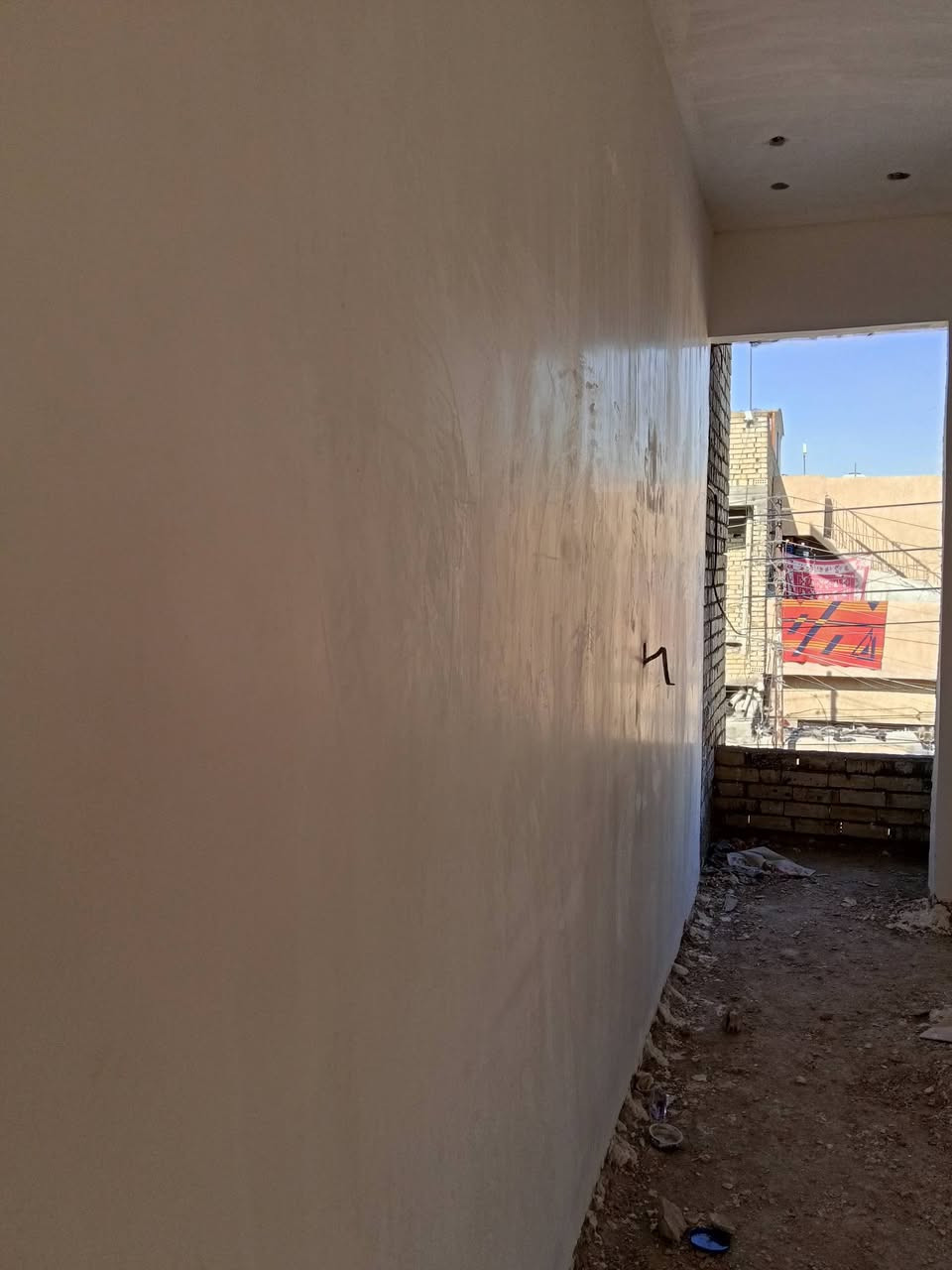 السلام عليكم كادر جص وبياض شغل درجه اولى
***********
