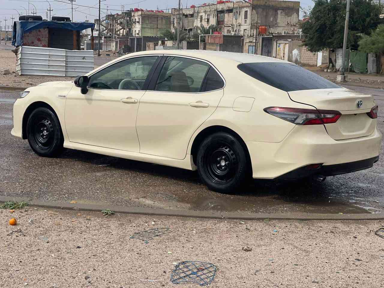 للبيع كامري تكسي دبي اصل 20معلاية 23 سيارة جاهزة من كلشي رقم نكليزي وكالة عامة بسمنة شرط تحويل سيارة بيهة ضعف بل بطارية سعر 95بيهة مجال ***********
