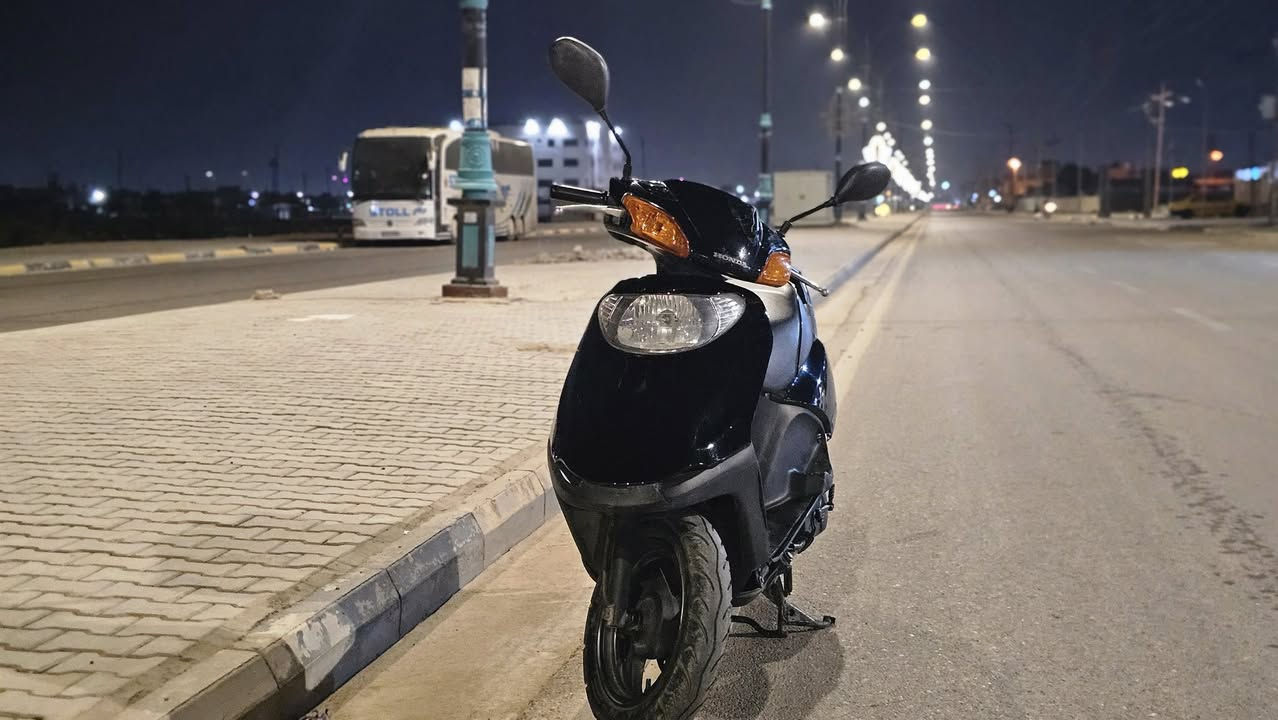 سبيسي ياباني
الدراجة مال رمبة مصار اشهر من مشتريها مكفولة من كلشي فقط الكفر الامامي مبدل بتجاري المكينة خرسة
 شراي اتصل عل رقم او واتساب
0771 316 0049
