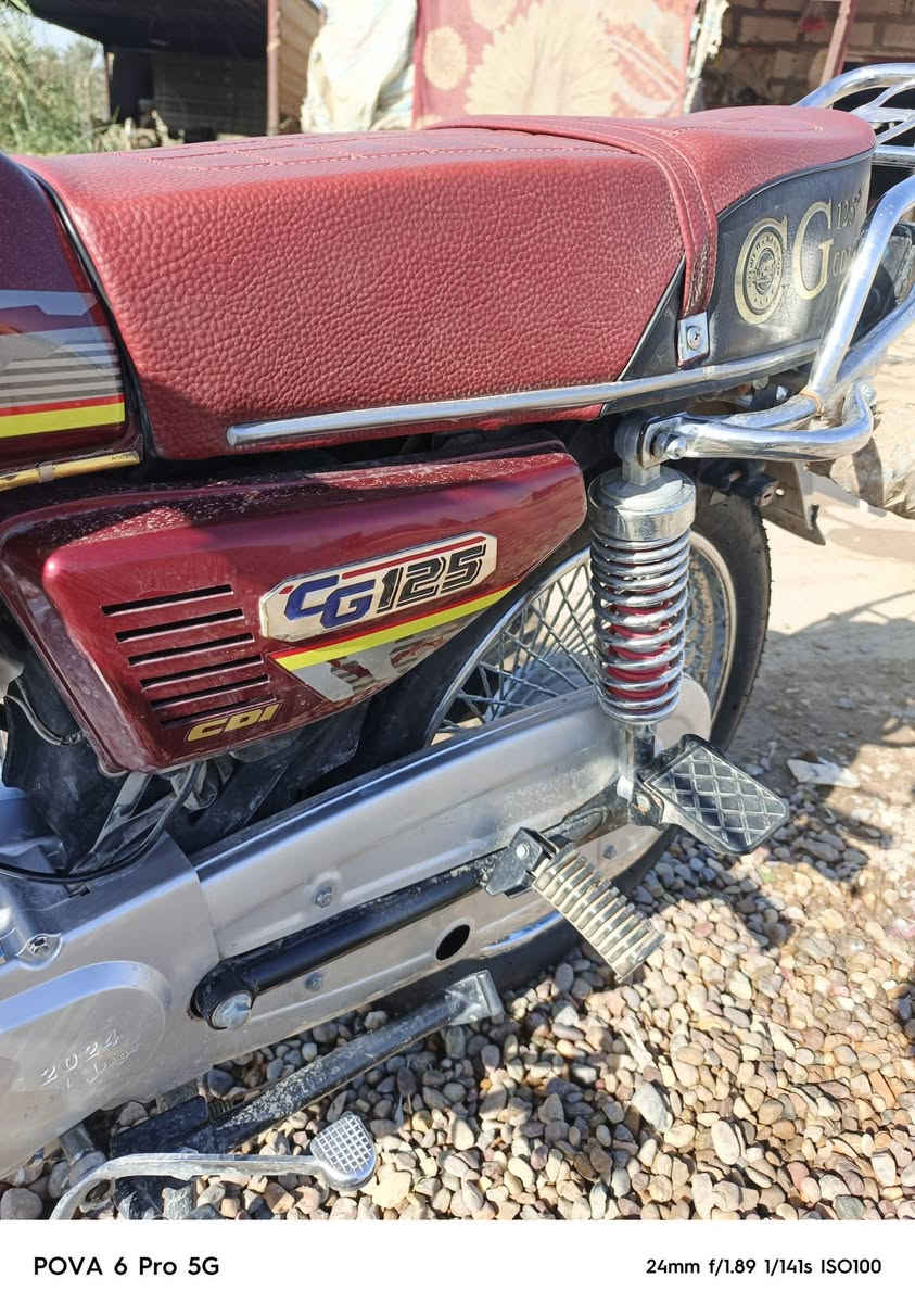 سلام عليكم دراجه للبيع مكان بابل الحمزة الغربي مكفوله من كلشي هاذه رقمي ***********اورق اصولي موديل 24
