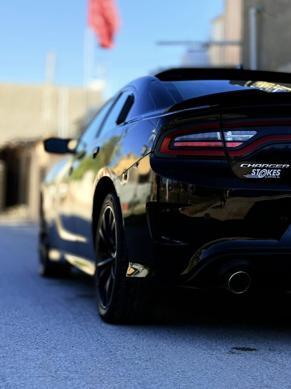 السلام عليكم
حياكم الله ✨
•دوج جارجر GT🩶
•موديل 2019
•وارد امريكي 
•محرك 3600/V6🚀
 موصفات Gt
•شاشة حجم كبيرة + كامره خلفيه 
•بصمة تشغيل + دخول ذكي 
•حساس خلفي 
•تحكم مقود كامل 
•مقعد كهرباء  
السيارة جديده جداً بدون اي نقص 👌
***********
