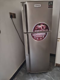 ثلاجه 11 قدم اخو جديد  البيع 07801831210