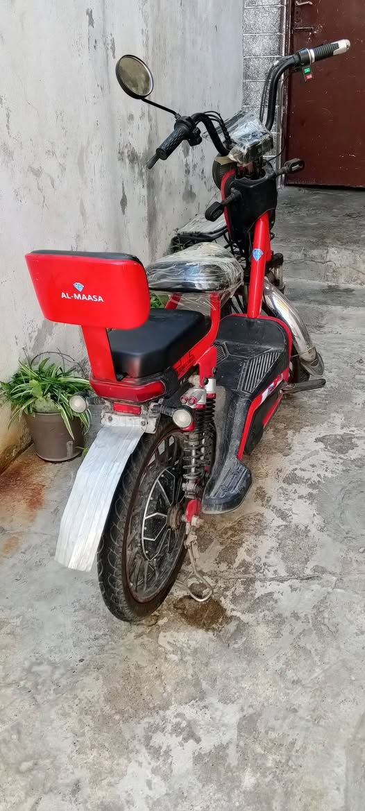 ماطور شحن شرط نظيف السعر 200 وبي مجال قليل خاص مفتوح


**إذا كنت صاحب هذا الإعلان وتريد حذفه لأي سبب، رجاءا أرسل رسالة إلى الدعم الفني**