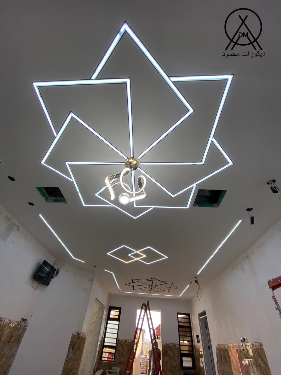 ديكورات محمود 
سقف مغربي 
فلين 
ديكور جدران بديل خشب بديل رخام 
محجرات كونكريت 
بو پيواند كردن 
***********
***********واتساب فايبر
