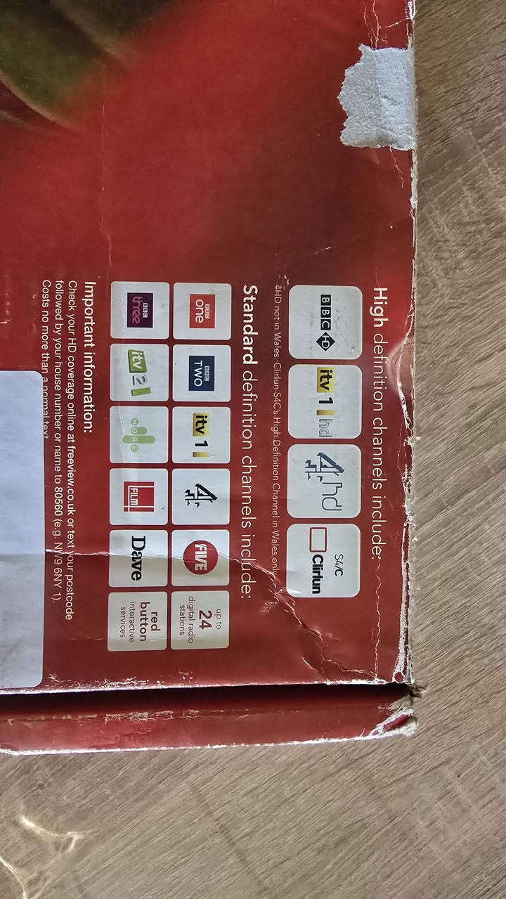 هذا المنتج عبارة عن مسجل تلفزيون توشيبا Freeview HD (طراز HDR5010KB).يتميز بمساحة تخزين 500 جيجابايت تتيح تسجيل ما يصل إلى 125 ساعة من البرامج عالية الدقة.يحتوي على موصل HDMI للتوصيل بالتلفزيونات الحديثة وتوفير جودة صورة عالية.يسمح لك بتسجيل برنامجين في وقت واحد أثناء مشاهدة برنامج ثالث. للبيع ٥٠ الف


**إذا كنت صاحب هذا الإعلان وتريد حذفه لأي سبب، رجاءا أرسل رسالة إلى الدعم الفني**