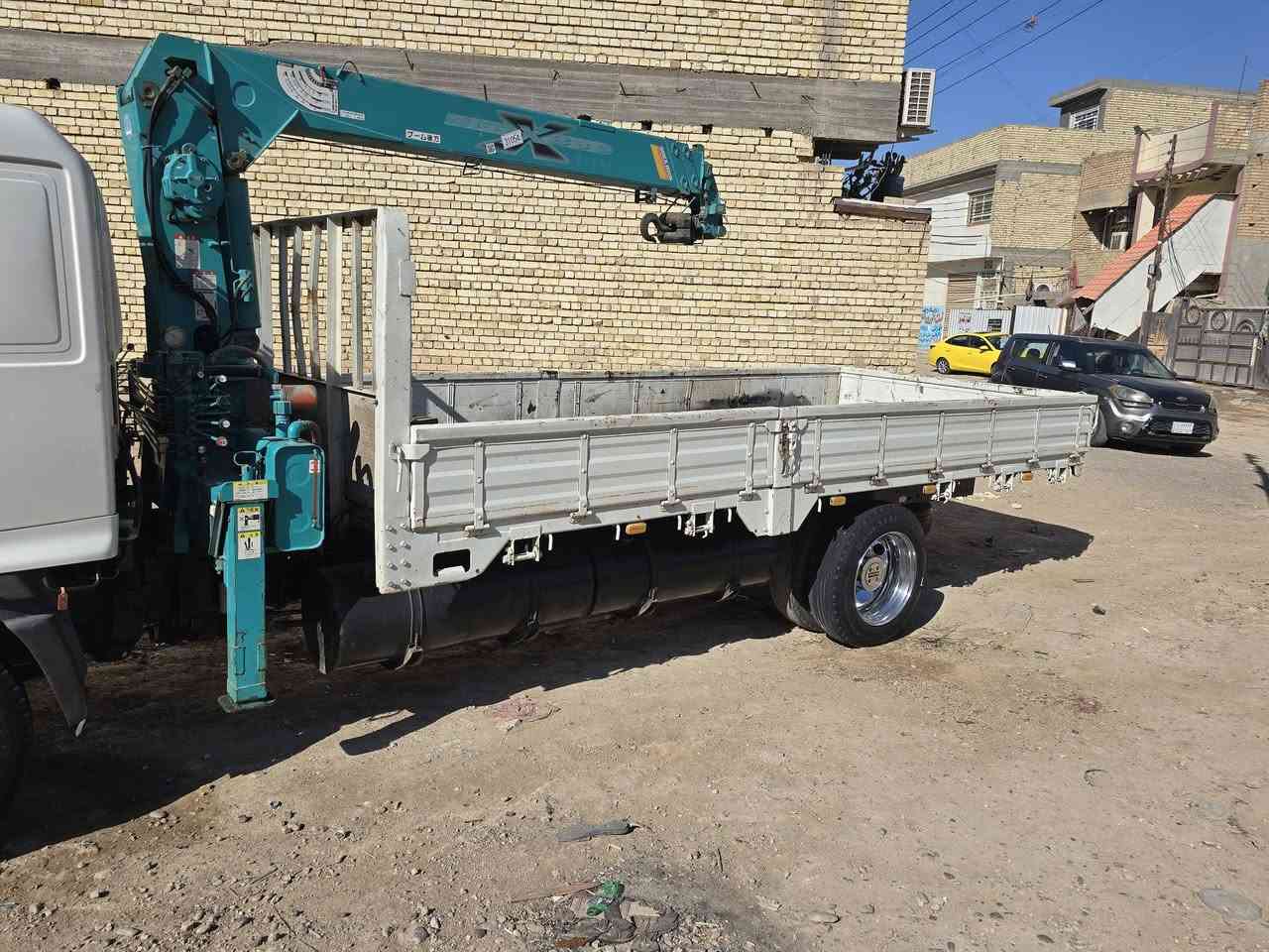 السلام عليكم
هينو كرين فحل للبيع دوستين 8 برغي رقم بصره بسمي تحويل ثاني يوم العنوان بغداد حي البتول الاتصال على الرقم ***********
