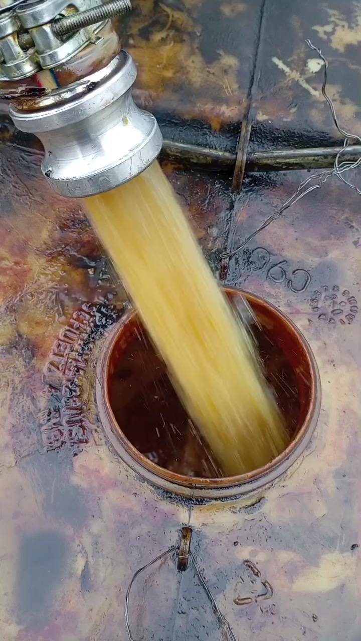 منتوجات السيد
وفرنا لكم المنتوجات لأاصحاب المولدات 

يوجد لدينا نقل بين المواقع 

يوجد لدينا كادر لرش القطع الأراضي 

بيع وشراء الدهن المستخدم 

يوجد لدينا كادر تفريغ الصهريج 

الاتصال الاستفسار ***********
