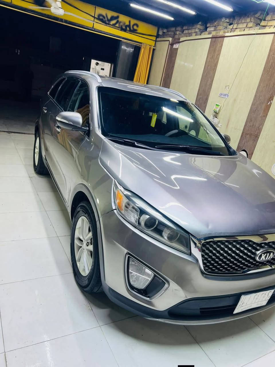 سورنتو موديل ٢٠١٨
وارد امريكي الضرر دعاميه  و وجه بنيد فقط  
مكينه ٦ سلندر 
٧ راكب شاشه كامره خلفي حساس 
رقم واسط 
رقم صاحب السياره  ***********
٢١٠ بيه مجال
مكان السيارة ذي قار /قلعة سكر
