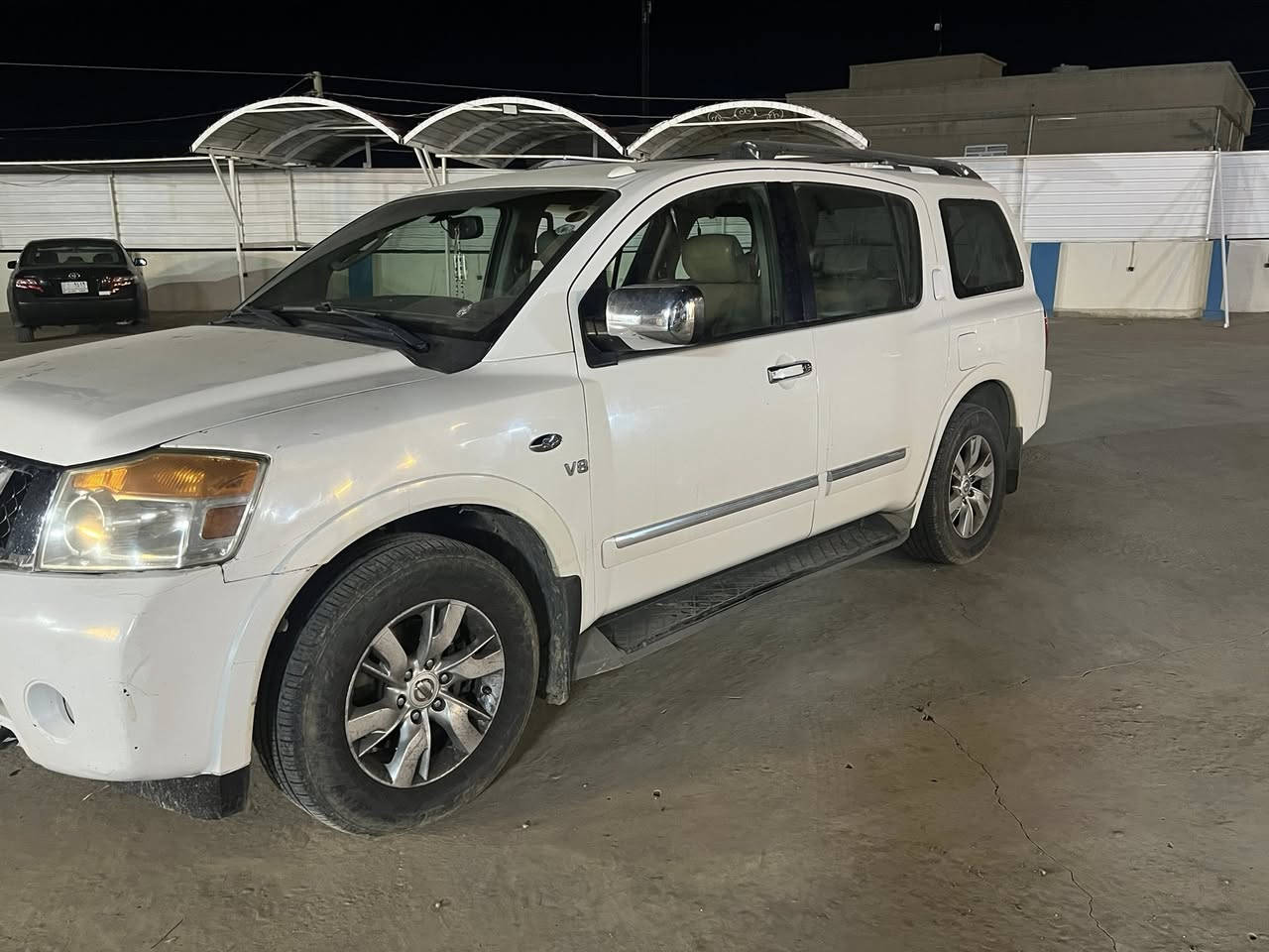 السلام عليكم
نيسان ارمادا ٢٠١١  فئة SL

محرك 8 سلندر ٥.٦ 

سبعه راكب كشانه جلد بصمة تشغيل وبصمتين باب 

كشن كهربائي سستم مسجل BOSS ١١ سماعة

رقم أربيل الجديد سنوية بسمي لل ٢٨ 

ضررها بونيد مبدل بلادي بامريكا اثر حالوب 

جاملغ امامي تعديل بارد شبرين وصبغ اثر ضربة حايط 

سيارة ماشية ١٠٢ ألف ميل كير ومحرك مامفتوح شرط 

رايدها ب ١١٥ وبيها مجال مكاني بالشركاط

***********
