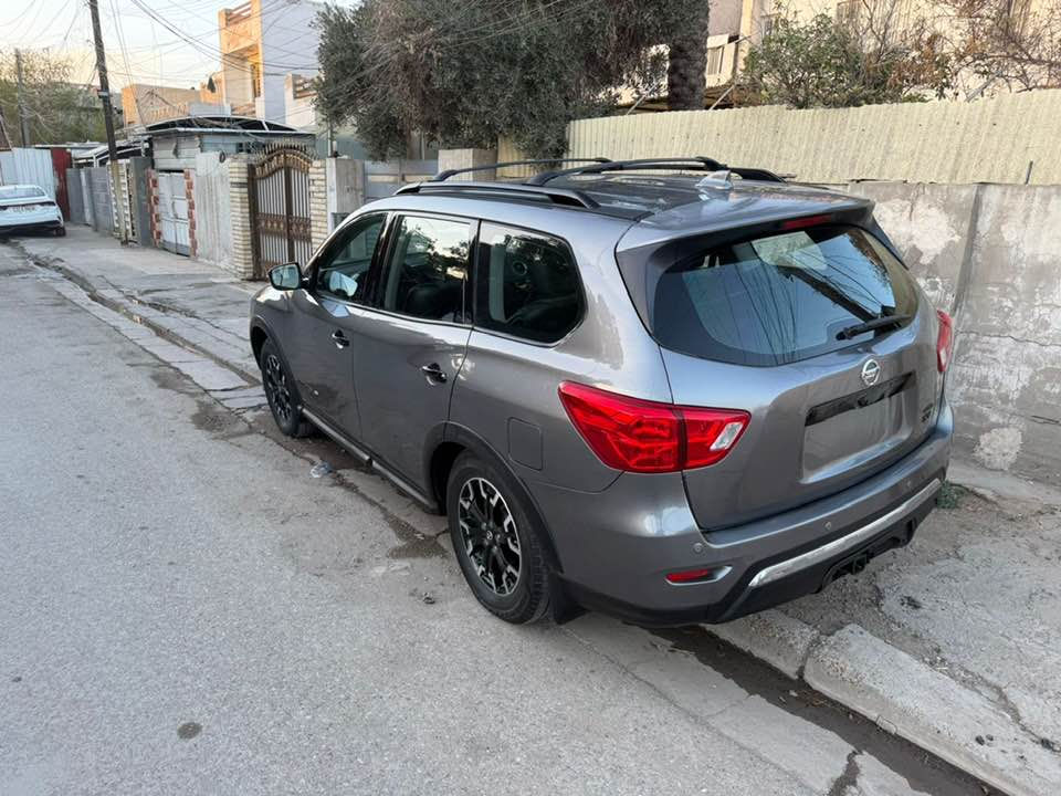 السلام عليكم
نيسان باثفايندر  ٢٠١٩ روك كريك 
مقاعد جلد روك كريك
٦ سلندر ٣٥٠٠  
فور ويل 
ماشيه ٧٥ الف كيلو متر
بصمه 
تشغيل عن بعد
٧ راكب
كامره خلفيه
٣ قطع تبريد
تبريد منفصل 
Carplay and android auto 
تدفئه كشنات وستيرن 
حساسات محيطيه 
نقطه عمياء
حادثه صندوك خلفي مصبوغ فقط الصندوك
السياره كامله وبحاله ممتازه 
رقم بغداد باسمي
السعر ١٩٠ ورقه 
مكان السياره بغداد المشتل 
***********
