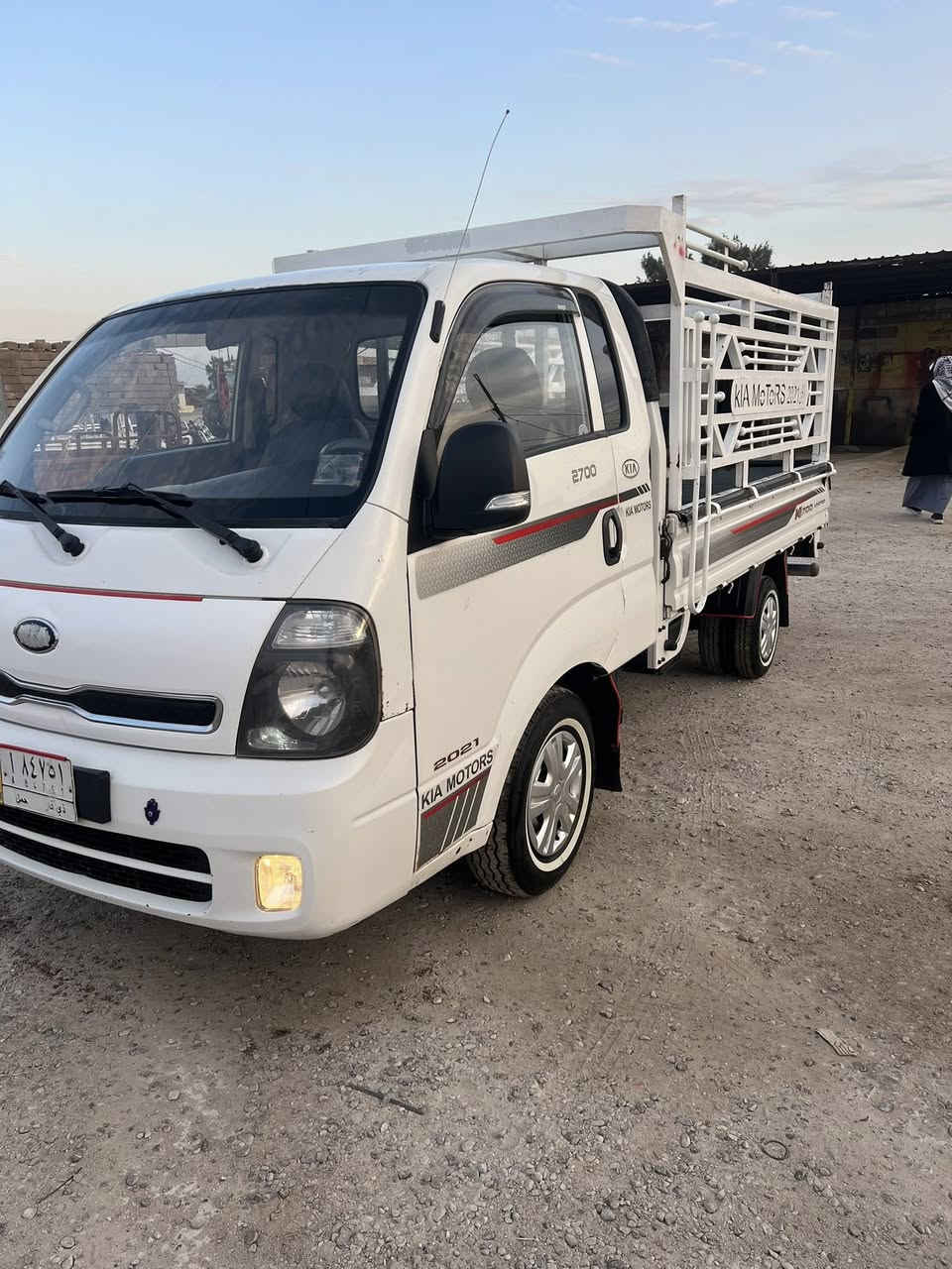 سلام عليكم
كيه بنكو مديل20
السياره مكفوله كفاله عامه
السياره بسمنه تحويل مباشر رقم ذي قار السياره مانقصه اي شي السعر ١٢٥ وبيه مجال و
ورقم *********** والتفاصيل ومكان السياره ذي قار
