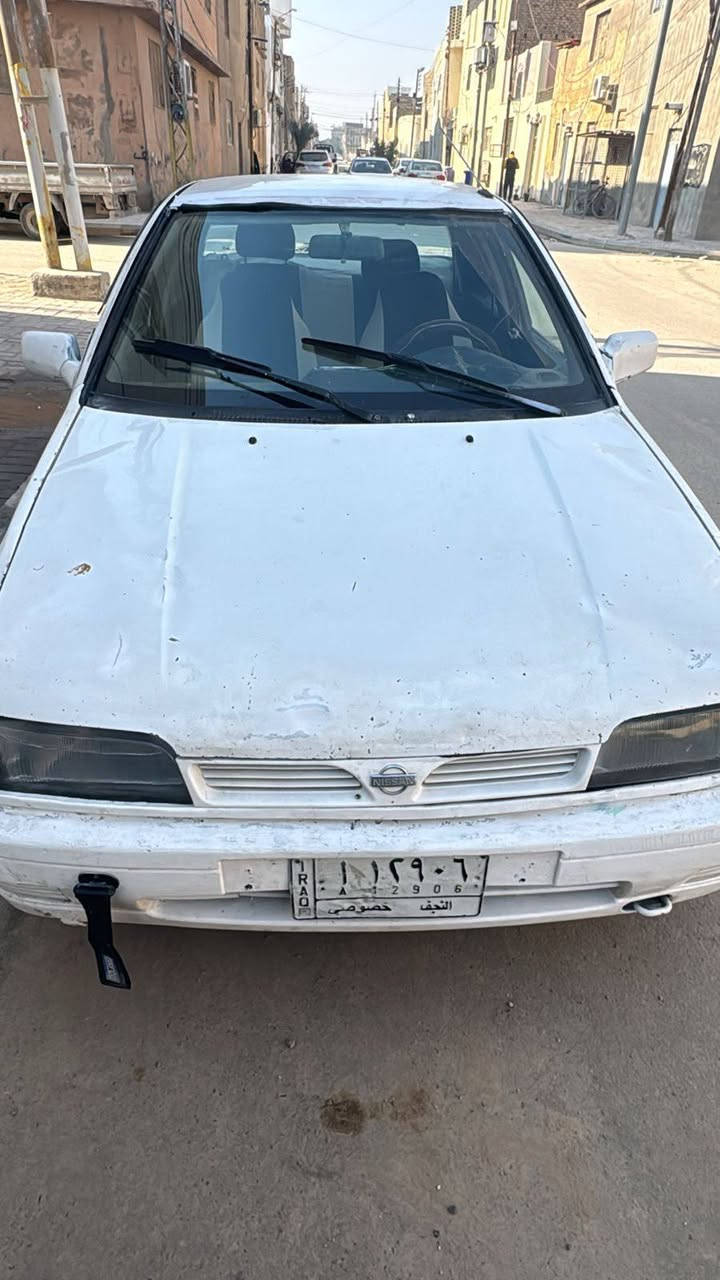 للبيع نيسان مديل ٩٣ سياره جاهزه *********** سعر٣٣ اوبيه مجال
