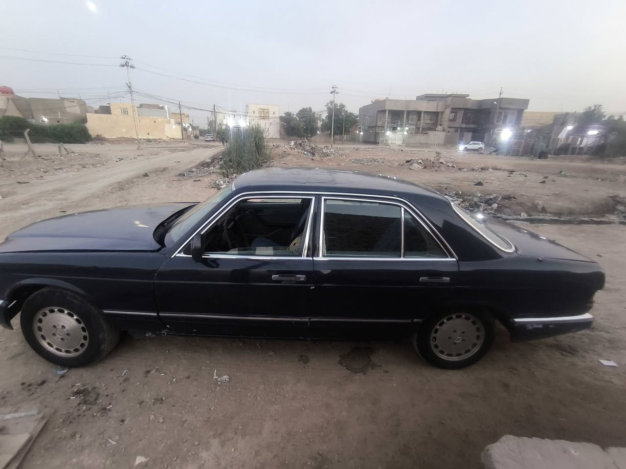 السلام عليكم  من رخصة صاحب الكروب
مارسيدس جامبو 300 موديل 91
رقم نجف الاشرف 
سنوية 2028 
سياره كير ومكنية مكفولات 
مكينة vvti 2500
سعرها 36وبيها مجال لشاري 
استفسار اكثر ‏‪0786 697 6289‬‏
