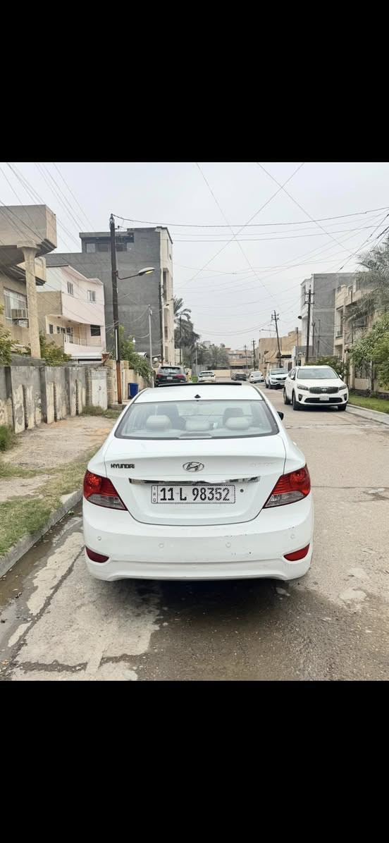 السلام عليكم
اكسنت خليجي موديل 2011
ماشية 150 
محرك 1.6 مكفول 
فول مواصفات 
فتحة سقف +شاشة وكامره خلفيه
نظام ABS
تحكمات وجام كهرباء
إشاير بالمري 
ويل كب جبير
تخم تاير جديد
بإسمي رقم بغداد الجديد تحويل مباشر
المكان . بغداد // اليرموك 
السعر : 93 وبي مجال 
رقمي ***********
صور السونار مرفقة بالمنشور
Dr.Mohammed
