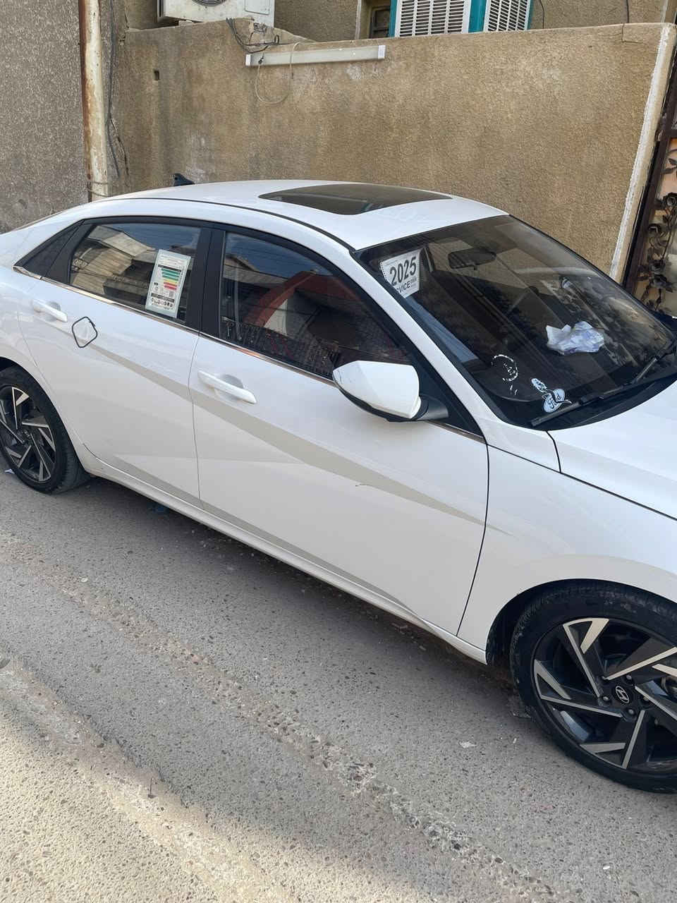 سلام عليكم
النترا صيني 2025
فول مواصفات معروفه مواصفاتها 
كفاله عامه عدا رصعه كلش زغيره بل باب الخلفي موضحه مع الصور
ماشيه 21 
السعر 150 وبيها مجال
بغداد الحبيبيه 
للاستفسار ***********
