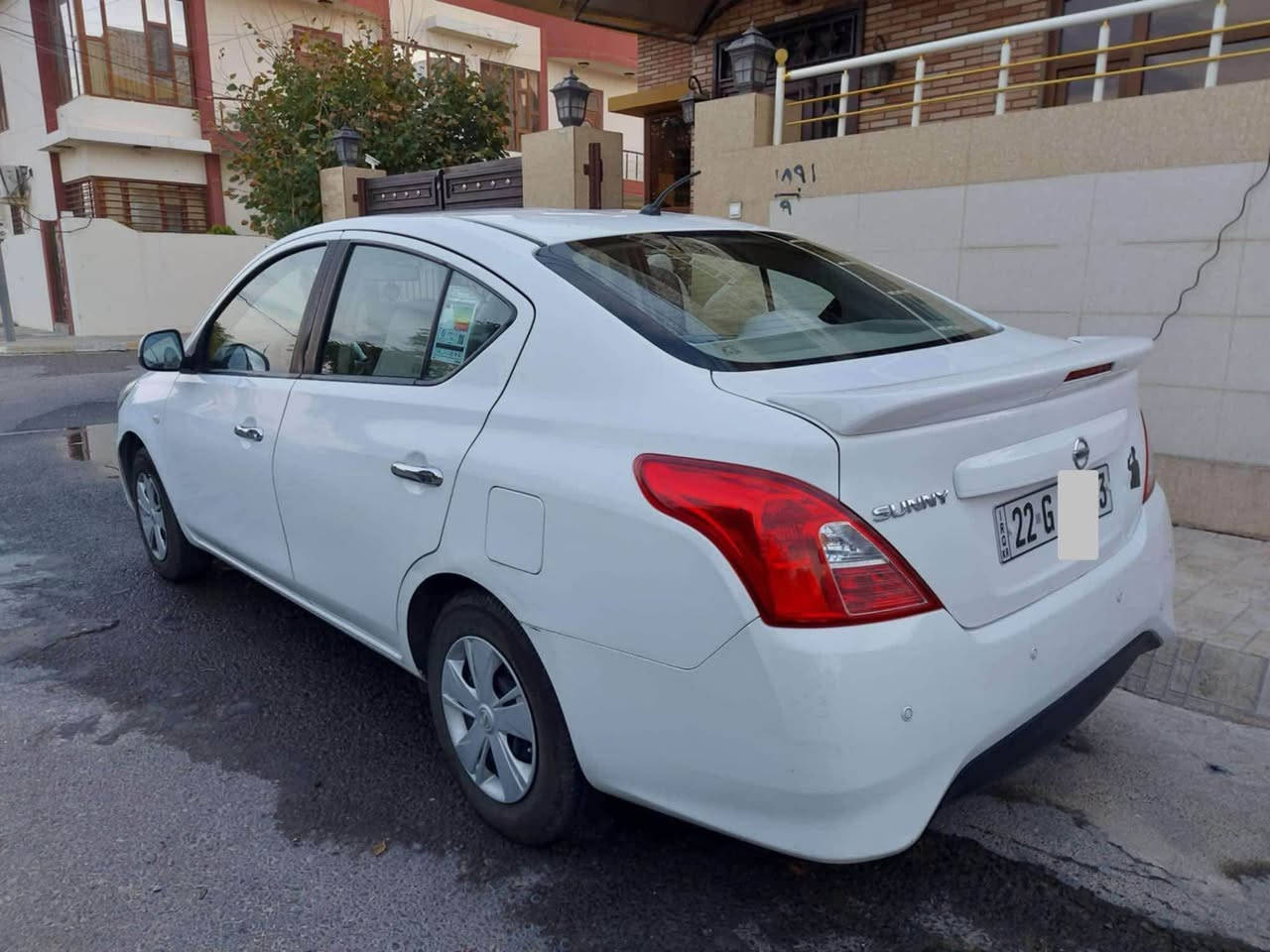 نیسان سنی مۆدێل ٢٠٢٠  ماوەی رۆشتن ١١٣هەزار 
دەبڵ گێچ و یەدە و عەتەر  نیکڵ باڵی سەر سندوق  حاسە  سوکان فۆلیۆم بلوتوس   و دووجام کارەبا و دوگمەی دژە خلیسک و تاییەی تازەیە بە شەرتی تەحویل و غرامە و وەکالە بە ناوی خۆمەوەیە و ژینگەو سەنەوی تازە بە شەرتی گێڕو مەکینە و تەبرید  بە شەرتی تەقە و رەقە سۆنەریم داناوە نیو دۆسە بۆیاخی هەیە 

١١٤ گەڵا
***********
*********** السليمانية, العراق
