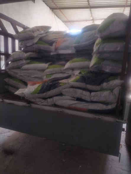 سلام عليكم يتوفر سماد عضوي لدى الأخ حسين الشمري
للاستفسار الاتصال على الرقم 
***********
