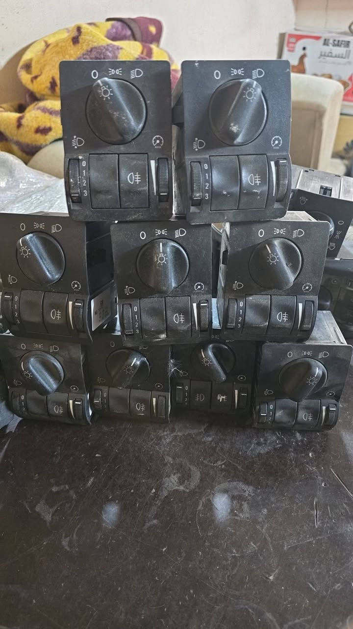 من رخصة الادمن
توفرت ادوات اوبل عام حاوية 
فكترا. استرا. اوميكا.استرا 2002. فكترا 97
يوجد توصيل جميع المحافظات 
استفسار مراسلة الصفحة او
واتسب ***********
عنوان موصل كوكجلي
