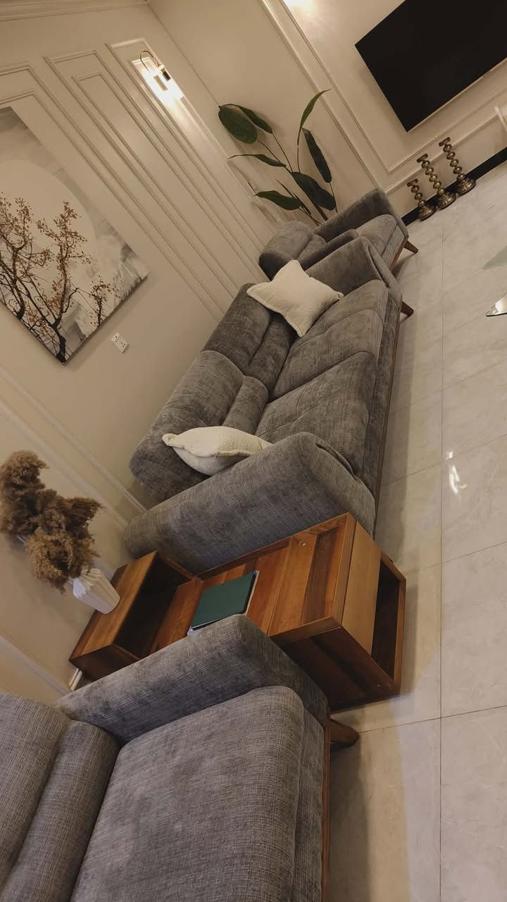 تخم ١٠ مقاعد الظهر سلايت السعر مليون و700 وبي مجال 
المكان بغداد الشراي خاص ***********
#لايك
#اثاث
#اكسبلور
#غرف
