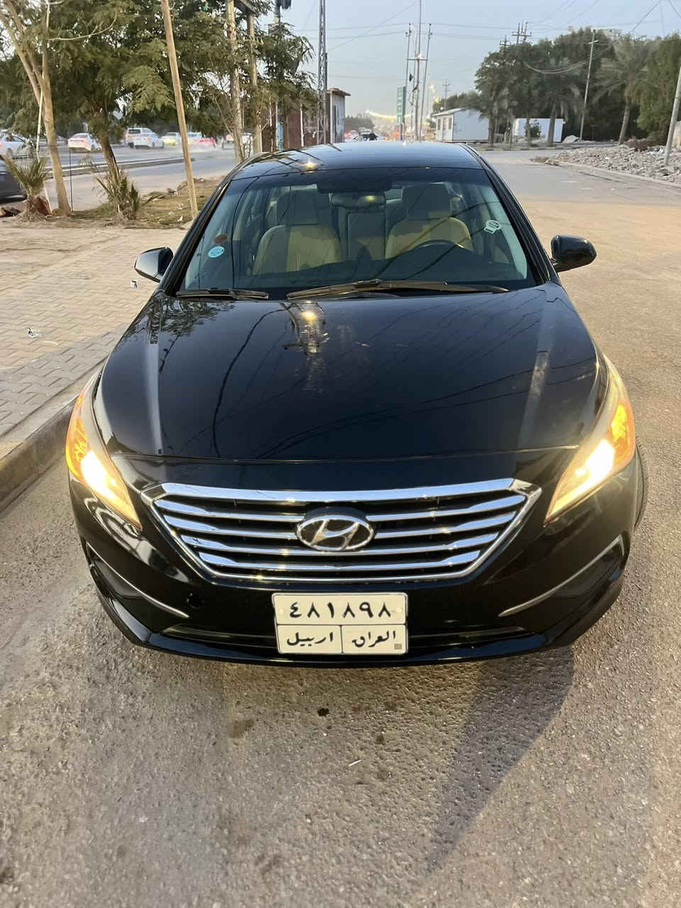 سوناتا 2017 بيع فقط
السياره جاهزه من كلشي وجديده بالعافيه ع الياخذها 
كير مكينه حداديه تخم تاير تبريد كله جديد ماشيه 77 الف 
حادثها جاملغ وبنيد فقط مواصفات عاديه شاشه چبيره تحكمات حساس كامره بلادي 3 انظمة قياده رقم اربيل تحويل وكاله كله يرهم السعر 121 وبيها مجال بسيط مكاني نجف بيع فقط ***********
