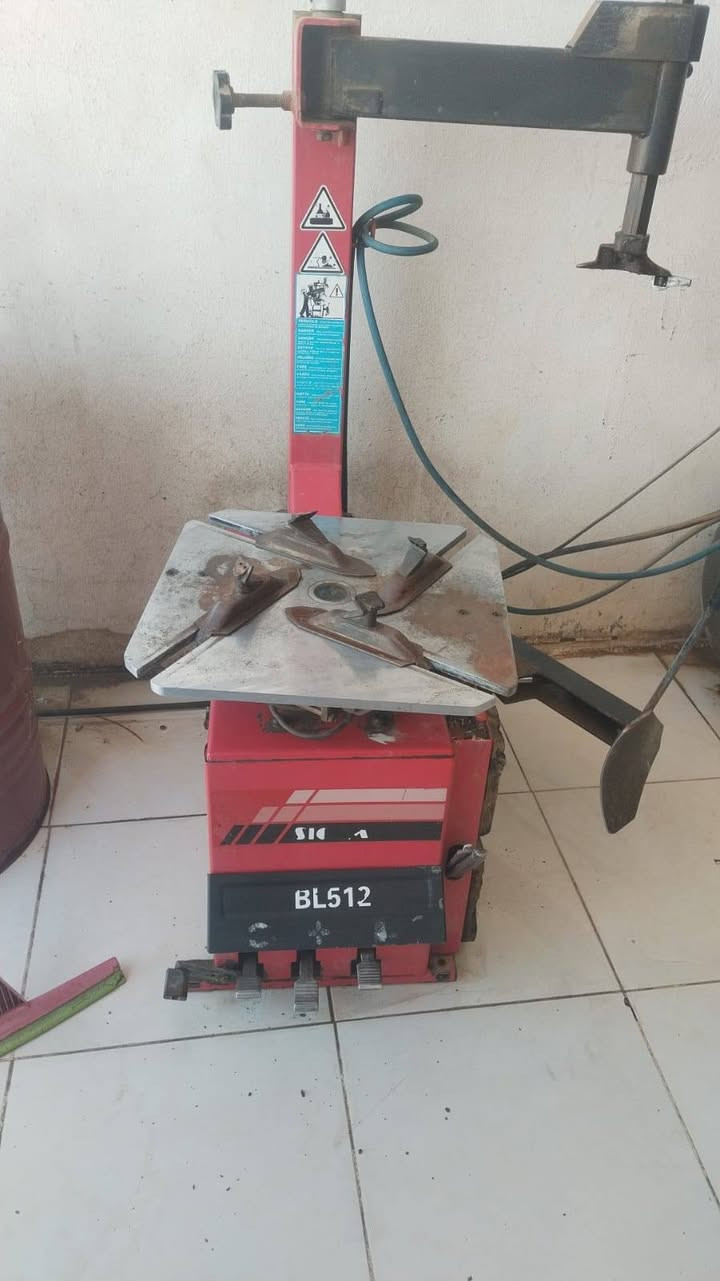 السلام عليكم ادوات بنجر خالعه وتاروسه البيع في واسط الكوت بسعر مناسب ***********
