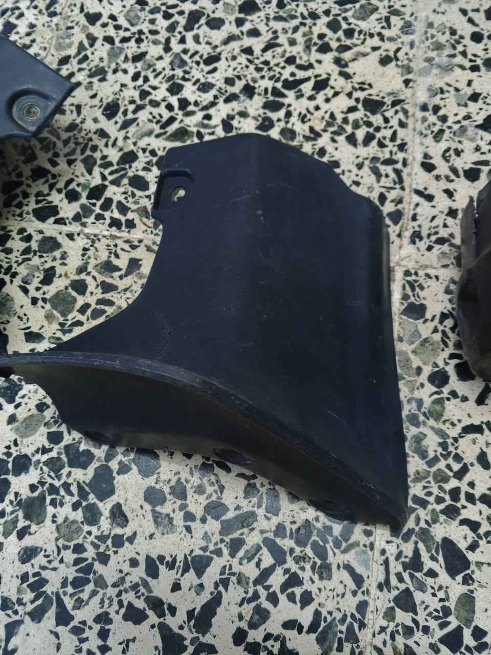 السلام عليكم عندي ماطور ماسحات بطة مال كصةوطفاريات 2 وركبة مال ستيرن
اريد ابيعهم وعندي توصيل كل المحافظات

تواصل وياي عل واتس اب ***********

