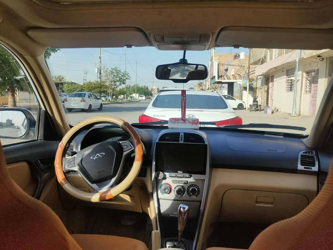تيكو 2013 للبيع ...السعر 52 وبيها مجال ...حداديه جيده تبريد شغال ثلج كهربائيات شغاله.. رقم السيارة كربلاء مداور ثاني يوم...مكان السياره بالنجف ..  بقية التفاصيل الاتصال على الرقم ***********
