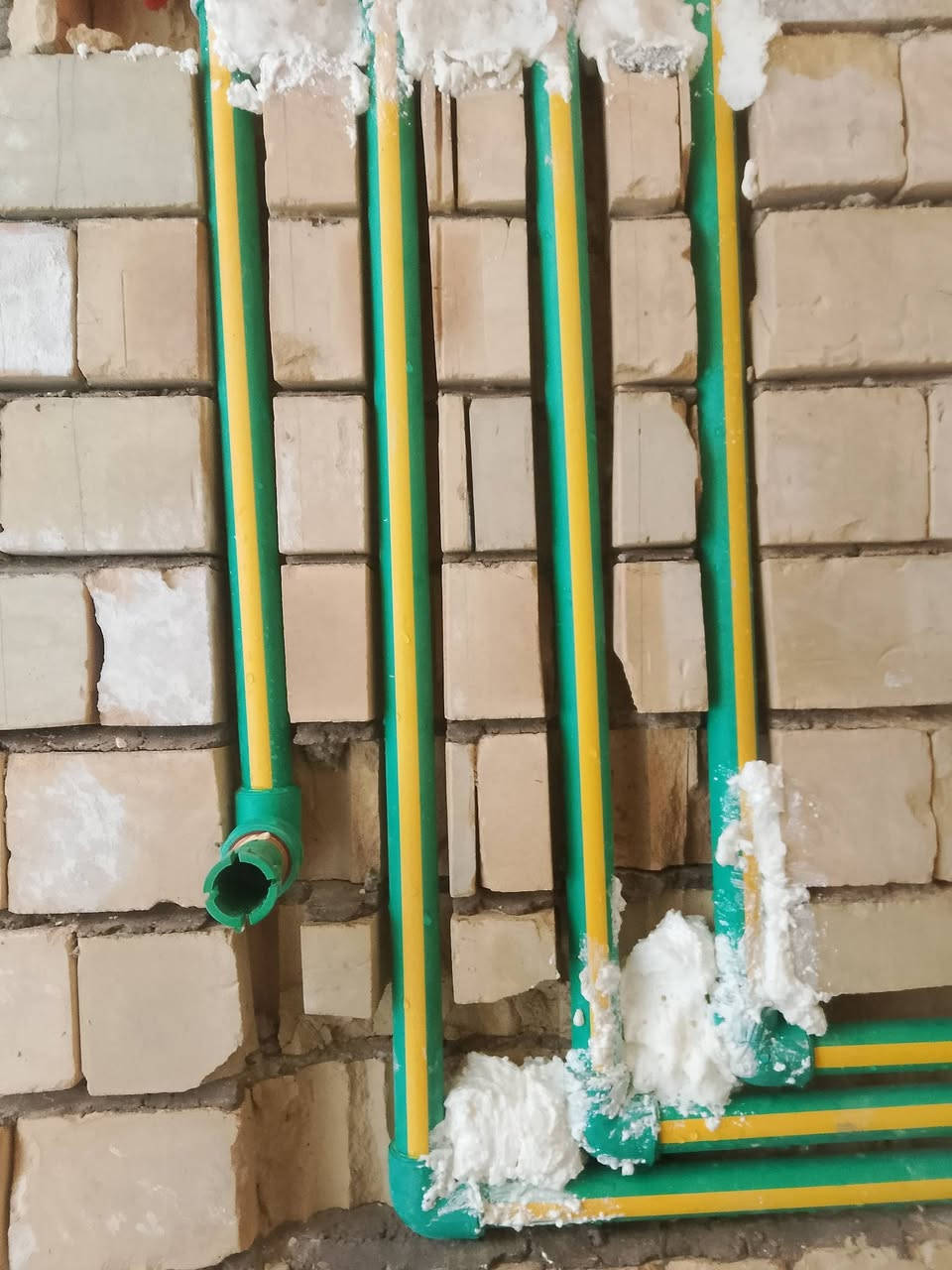 حسن عباس #للتئسيسات 
***********
***********
