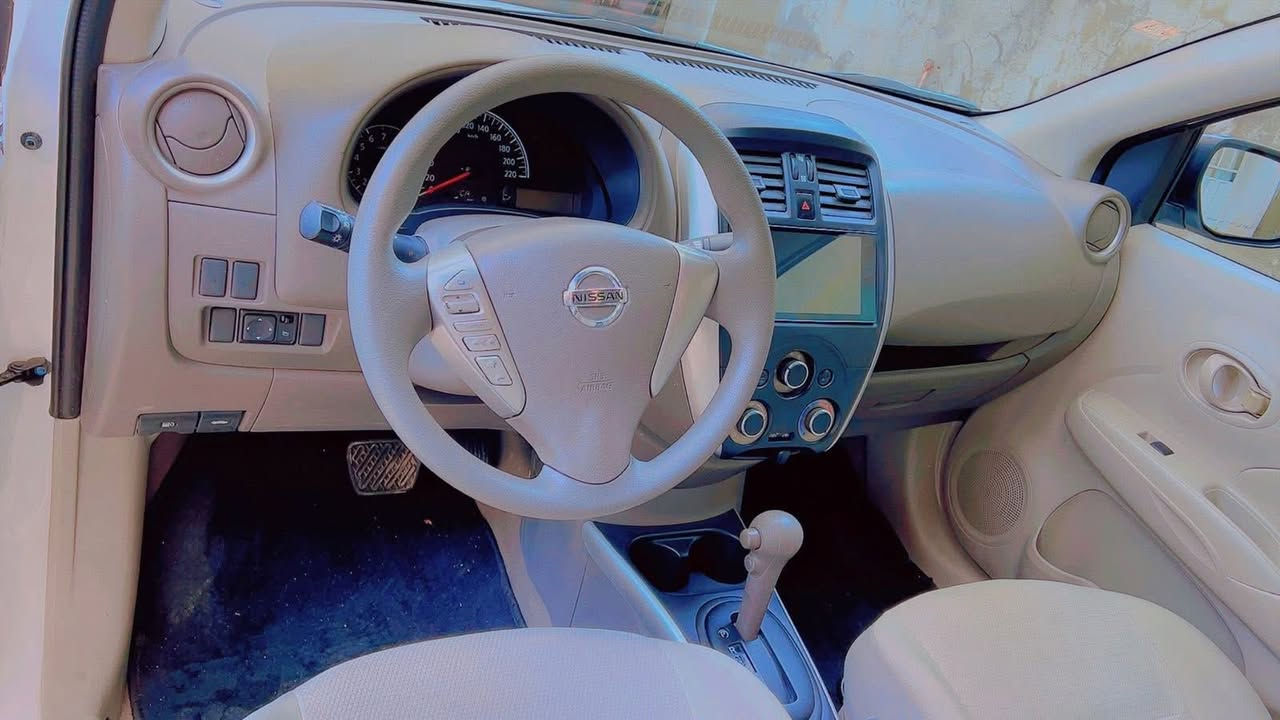 نيسان سني موديل 2024
ماشية 51 الف 
تربيد قطعتين 
تخم تاير 
السيارة جديده كلش 
بيها بارد باب الخلفي شي بسيط ورصعتين صغار 
رايدها 121 $ وبيها مجال بغداد المنصور رقم اربيل 
*********** وسام
