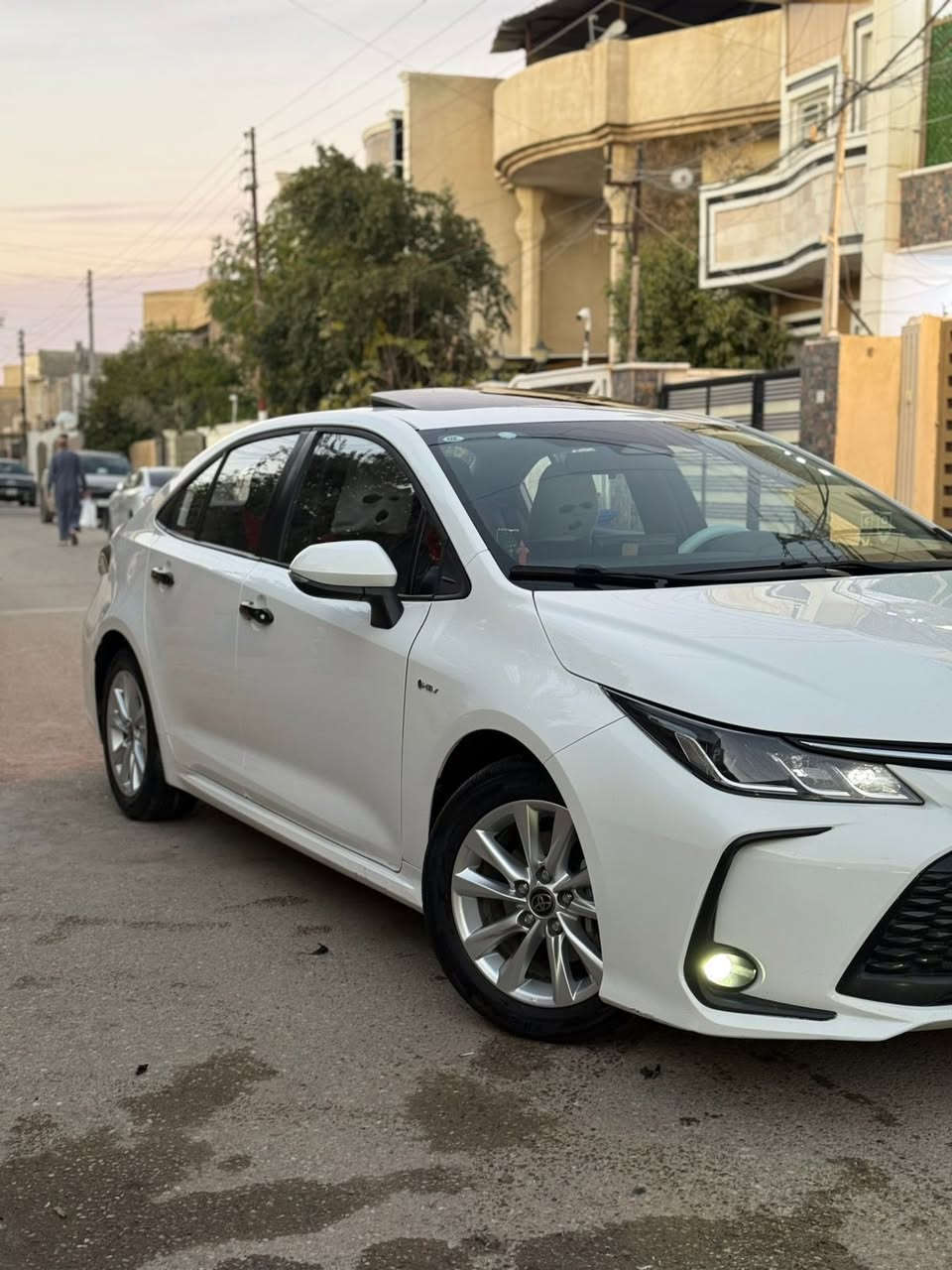 السلام عليكم تيوتا كورلا2024تجميع الصين فول مواصفات بصمة تشغيل فتحة سقف أشاير مري رقم بغداد  بسمي تحويل ثاني يوم السونار مرفق في الصور لايت زينون سعرها150وبيها مجال
مكاني بغداد
***********
