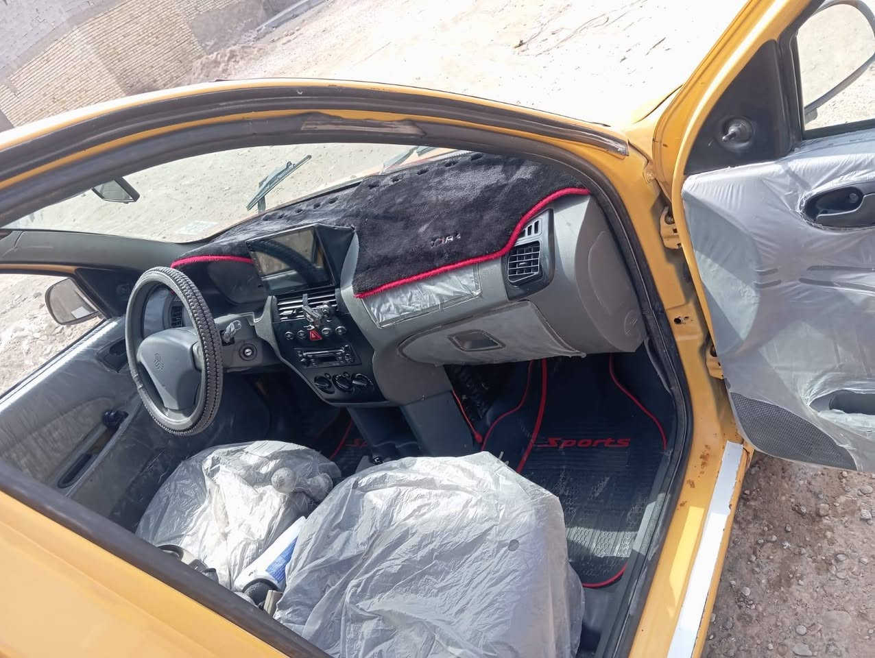 موديل 16 سنويه 27 مكينه كير صدر تخم تاير كله جديد داخلهه جديد شاشه كامره كهربائيات كلهه شغاله نقص كمبريسر ونقص باور ستيرن
السعر35وبيه مجال
‎0772 276 5772
