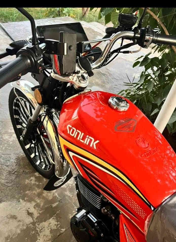 سلام عليكم دراجه ايرانيه ضاغطه وزنجيل ٢٠٢٥ للبيع مكان بسمايه مشروع الوحده سعر (٩٠٠)وبيهه مجال قليل ***********
