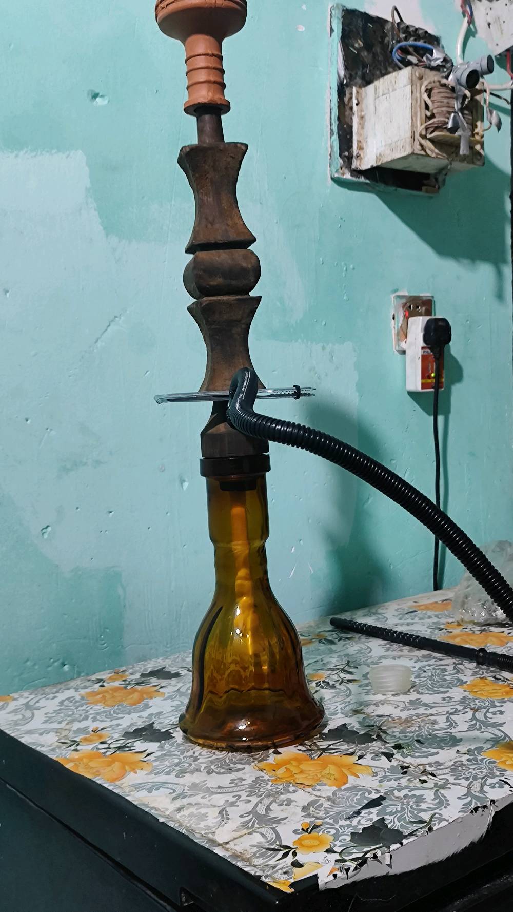 نركيله خشب جوز الهند اسعتمال قليل 
مطبوعه علج ونعناع