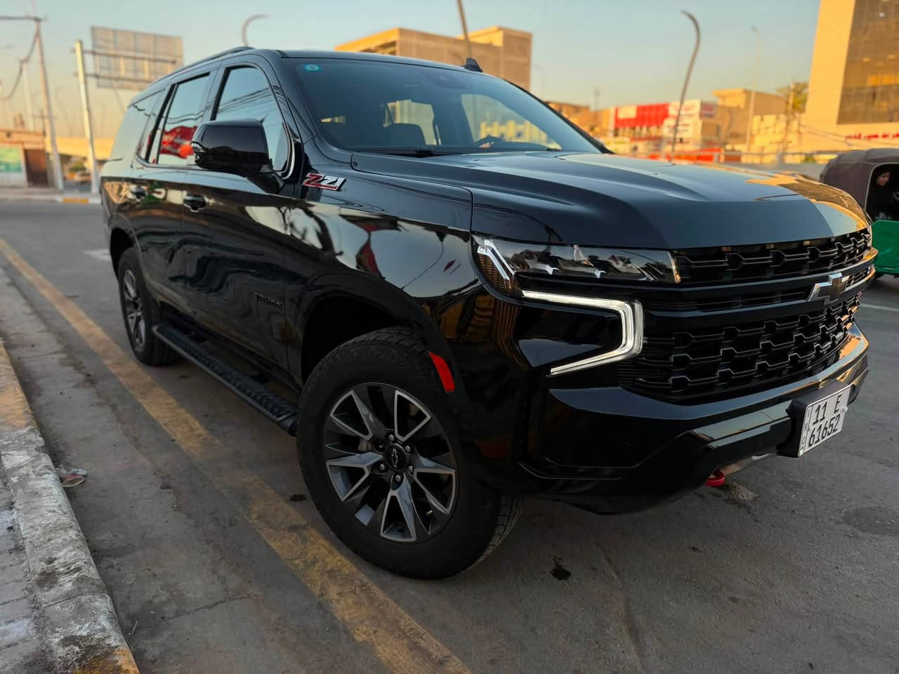 شفرليت تاهو 2024  Z71( أمريكي )
رقم بغداد شهداء بأسمي مرقم وكامله
فول مواصفات
مفتاح التشغيل بصمة  
تشغيل عن بعد  
بانوراما  
فتح الصندوق كهرباء وبالقدم  
دفع رباعي  و خلفي 
حساسات أمامية  
حساسات خلفية  
لايت زينون + LED  
بك لايت LED  
دخول بصمة ذكي  
حساسات ضغط الاطارات  
اشارة في المرايا الجانبية  
المرايا قابلة للطي كهرباء  
ماسحة خلفية  
تنظيف الكاميرا الخلفية بالماء  
عدد AIR BAG 8  
نوع الكير/ بيانو  
هاند بريك كهرباء دكمة  
دشبول شاشة ديجيتال  
شاشة Apple Car play  
كاميرا دوارة  
5 كاميرات 360  
الانارة الداخلية LED  
مقود جلد حياكة  
شفتات خلفية للمقود  
مثبت السرعة Cruise  
المودات والاوامر الصوتية  
شاحن هاتف Wireless  
مخارج منفذ للطاقة  
المقاعد   VIP منفصل
المقاعد جلد  
حركة المقاعد جميعها كهرباء  
تدفئة  المقاعد الأمامية والخلفية  
تبريد مناخين منفصلين  
3 قطع تبريد  
أوضاع القيادة Drive Mode  
أوتو هولد Auto Hold  
رادار  
 ماشيه 7000فقط
تحذير النقطة العمياء  
نظام مانع الانزلاق  
نظام نزول المنحدرات  
نظام تحديد المسار  
نظام اطفاء وتشغيل المحرك التلقائي
مكانها بغداد 
حادث امريكا قطعه وحده ربع الجاملغ الخلفي وصور الحادث مرفقه 
مصلح تصليح درجه اولى وكله اصلي مال شركه    

 للاستفسار  ***********
