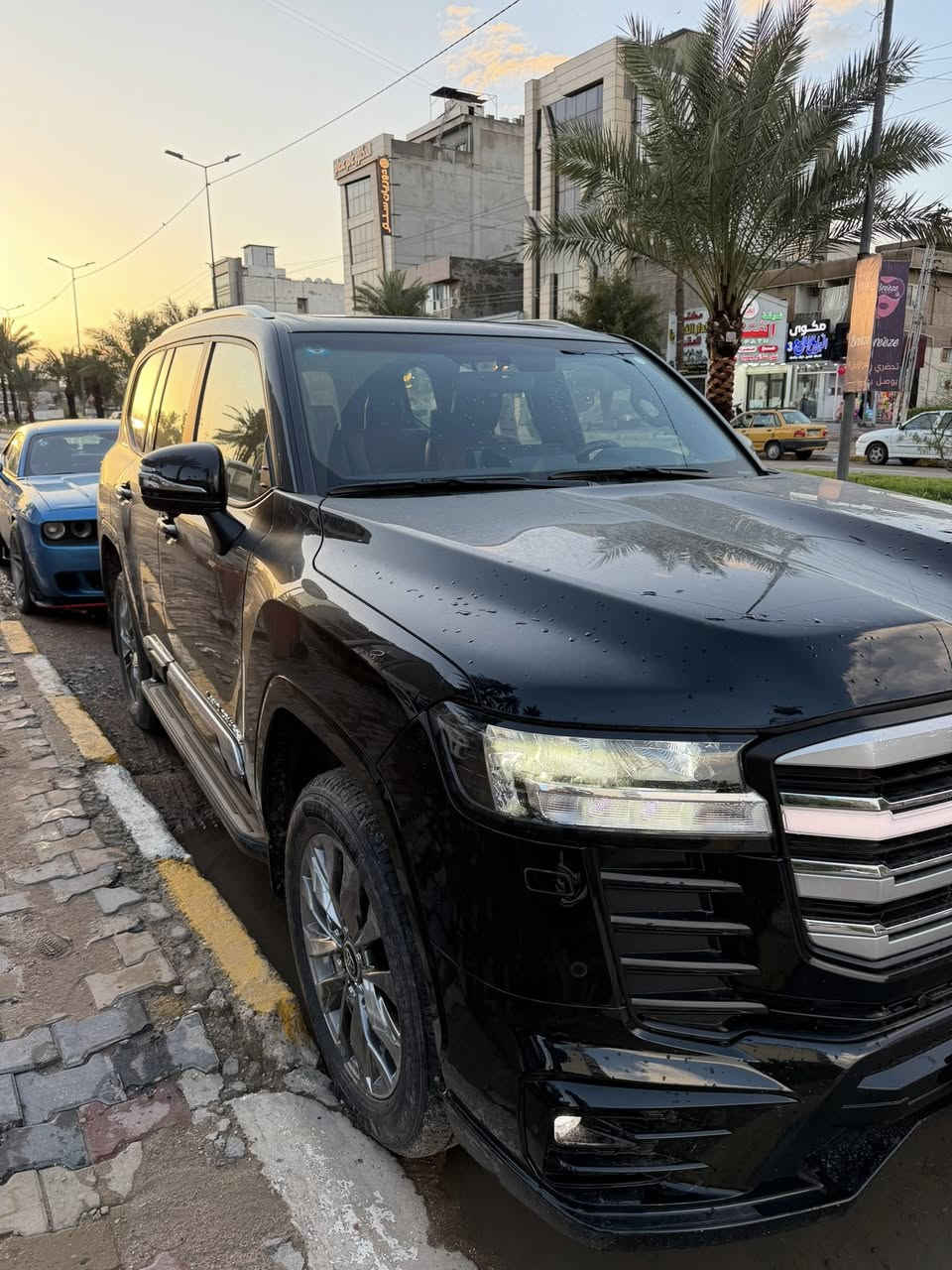 لاندكروز موديل 2025 زيرو رقم بغداد GXR لمتدد
داخل احمر زيرو سياره العنوان المنصور الداودي
*********** سياره مغلفه bbf
