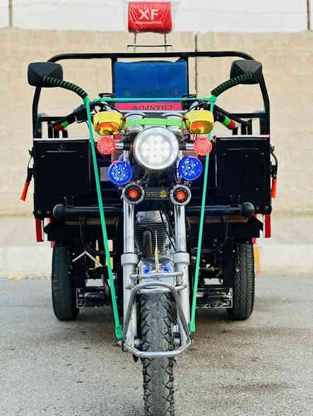 السلام عليكم جمره موديل 2024 مكفوله اوراق كامله برغي مامفتوح اخت زيرو السعر 1850 مكاني بغداد *********** موجود واتساب
