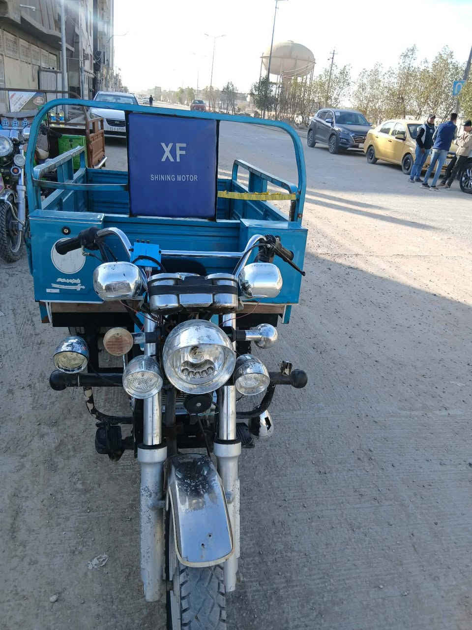 السلام عليكم ستوته موديل 21 اوراق اصولي مال بلال ماكينه 25 لها اسبوع مشدوده دراجهك المكان حله شارع 80 1,700 وبيها مجال ***********
