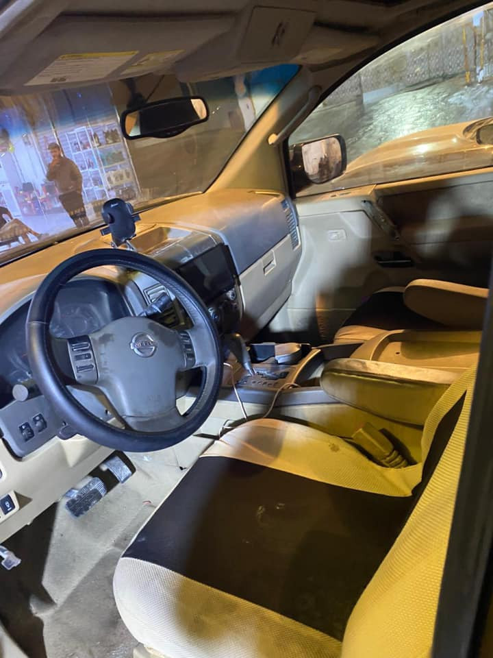 نيسان ارمادا للبيع رقم بصره سنويه منتهيه من 2023 باسم شخص بصراوي تحويل ثاني يوم 
كير مكينه كفاله سياره بيه ضربات سياره شوي بيه لازم تعديلات قفالات لجام شغلات كهربائيه قفل لصندوك للبيع السعر 55 ورقه وبيه مجال الشراي على واتساب فقط ***********
