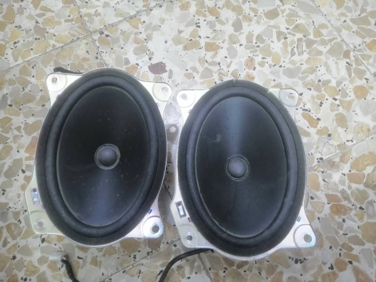 سلام عليكم ورحمة الله وبركاته سماعات اصلي خلفي بي واي دي اف 3 للبيع ٢٥ الف هذا رقمي *********** بي واتساب
