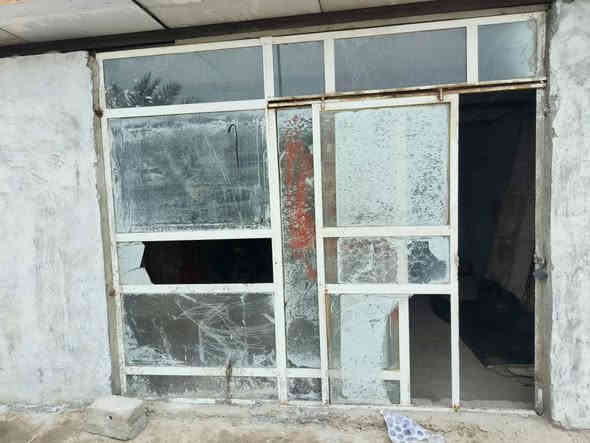 واجهيه محل جام ثقيل باب سلايت مكاني كوفه فلكه الملح السعر 150 وبي مجال
*********** النجف
